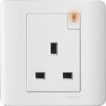 E8415N_WE - 13A 1 Gang Switched Socket with Neon, White