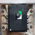 SCHNEIDER LV431252-Base INS 2000 - 3P - switch disconnector